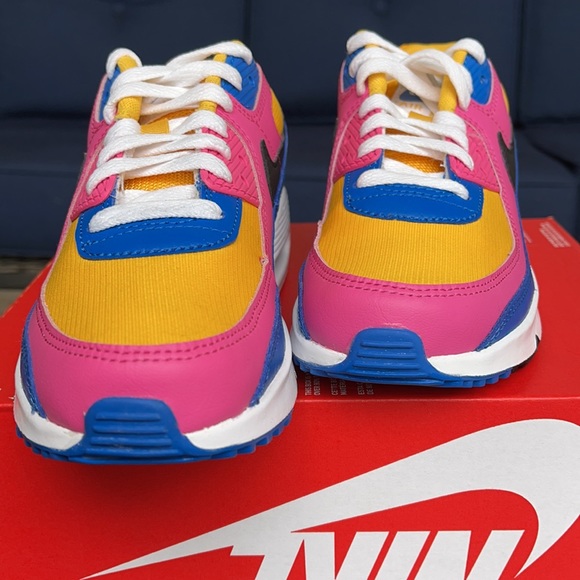 NIKE AIR MAX 90 WMNS - Picture 12 of 16